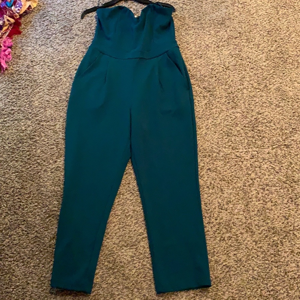 Strapless jumpsuit🥰